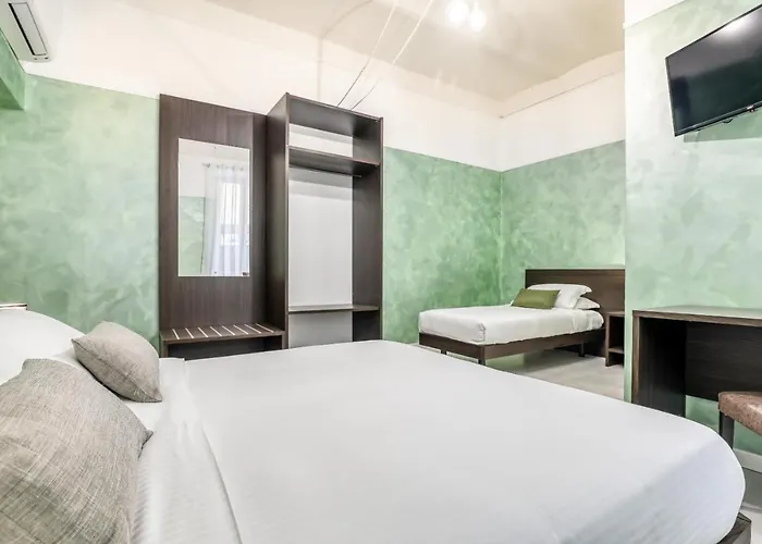Asso Stazione Apartmanhotel